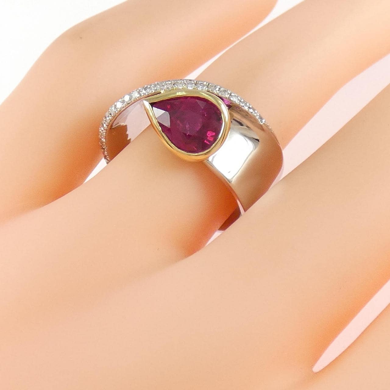 PT900/K18YG ルビー リング 1.629CT