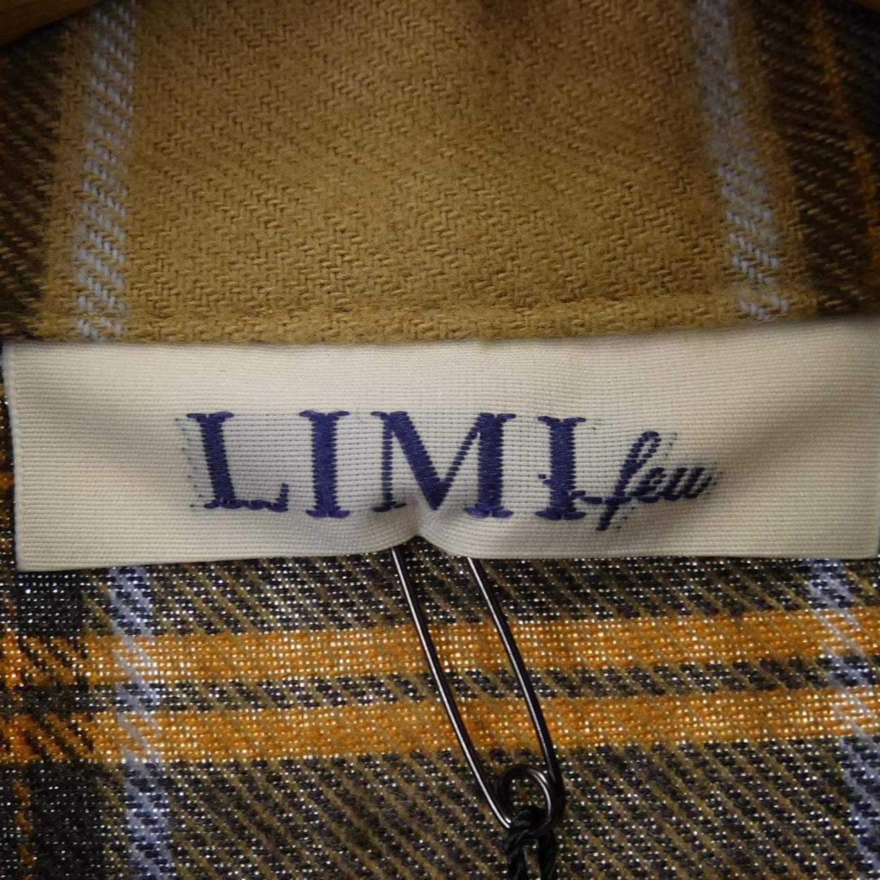 LIMI feu shirt