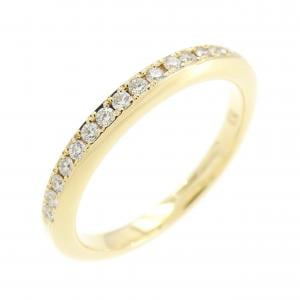 LAZARE Diamond ring