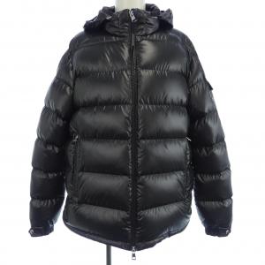 モンクレール MONCLER ダウンジャケット
