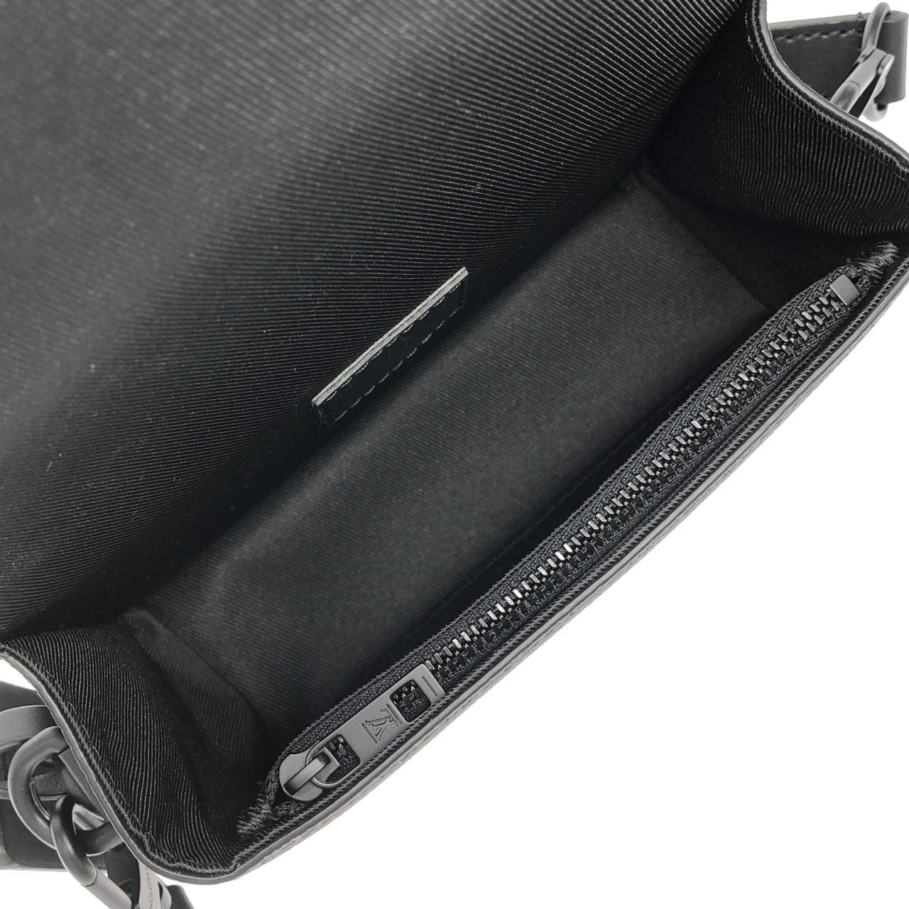 ルイヴィトン LVアエログラム ファストライン ウエアラブル ウォレット M82085 ショルダーバッグ