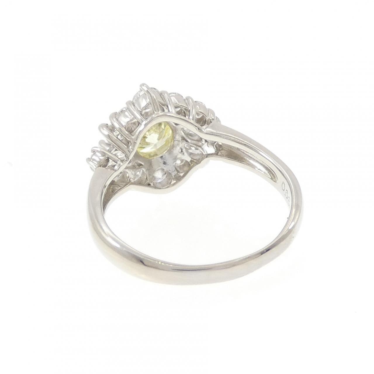 PT900 ダイヤモンド リング 0.684CT LY VVS2 Good