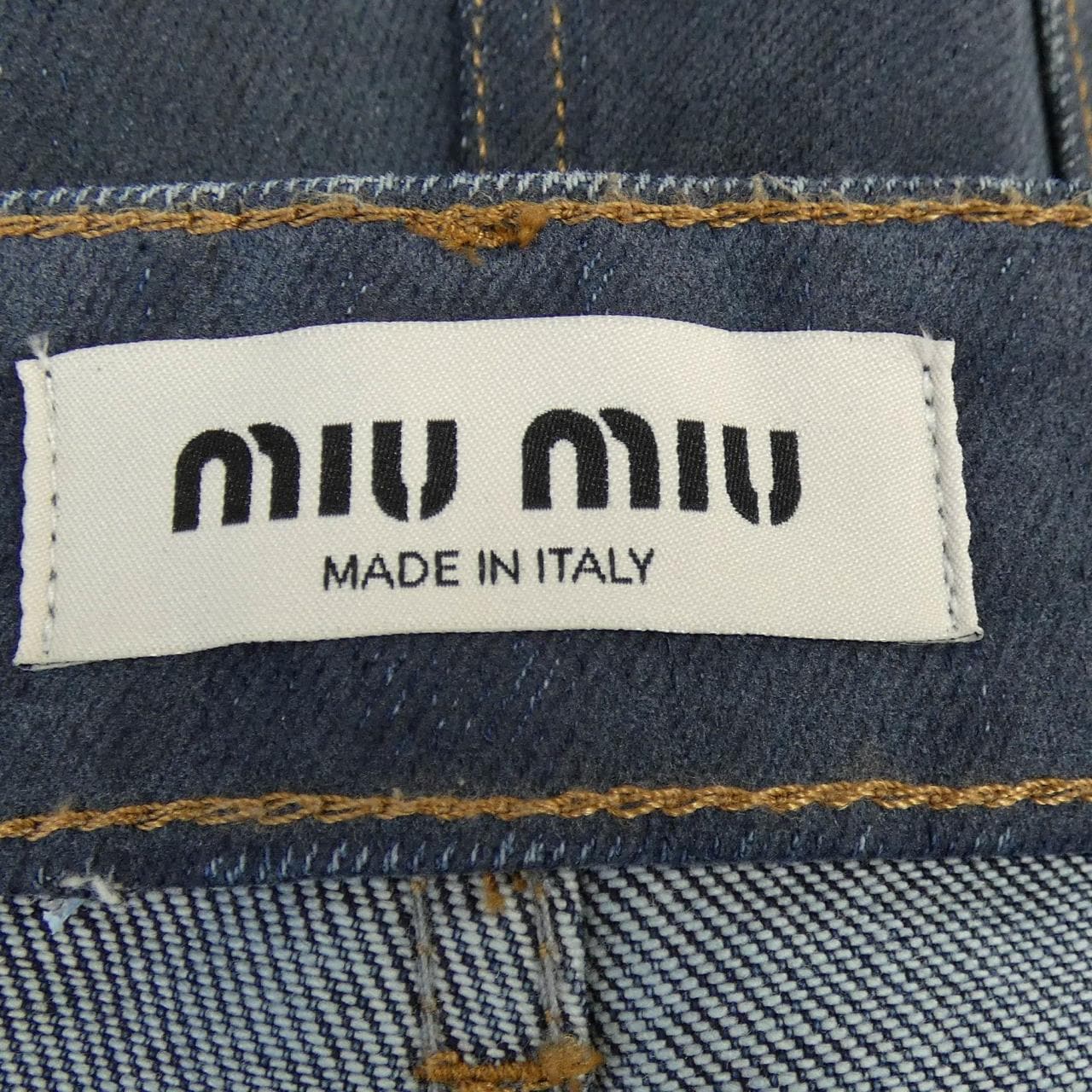 ミュウミュウ MIU MIU GWP483 SOOO 17L8 ジーンズ