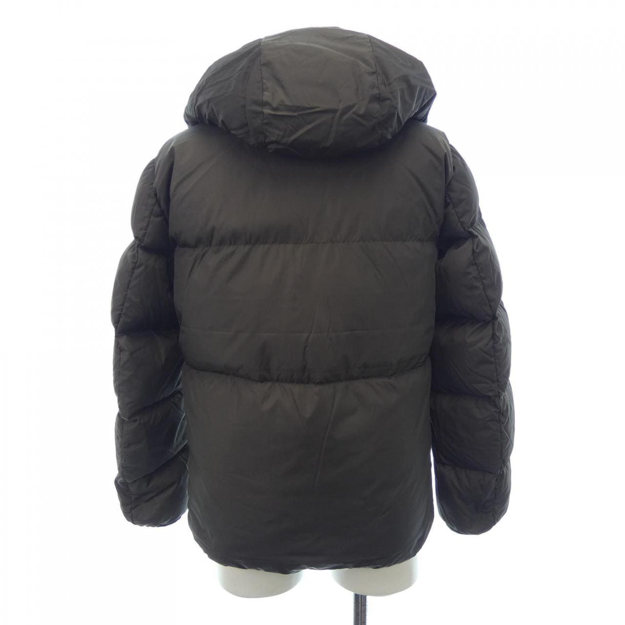 モンクレール MONCLER ダウンジャケット