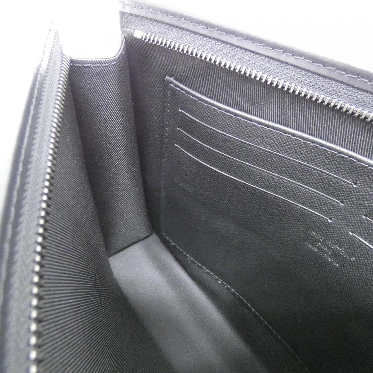 ルイヴィトン モノグラム エクリプス ポシェット ヴォワヤージュ MM M61692 バッグ