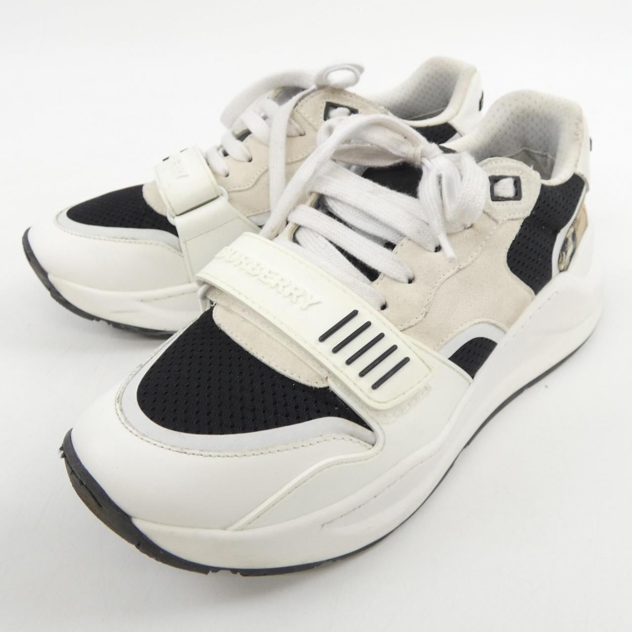 バーバリー BURBERRY スニーカー