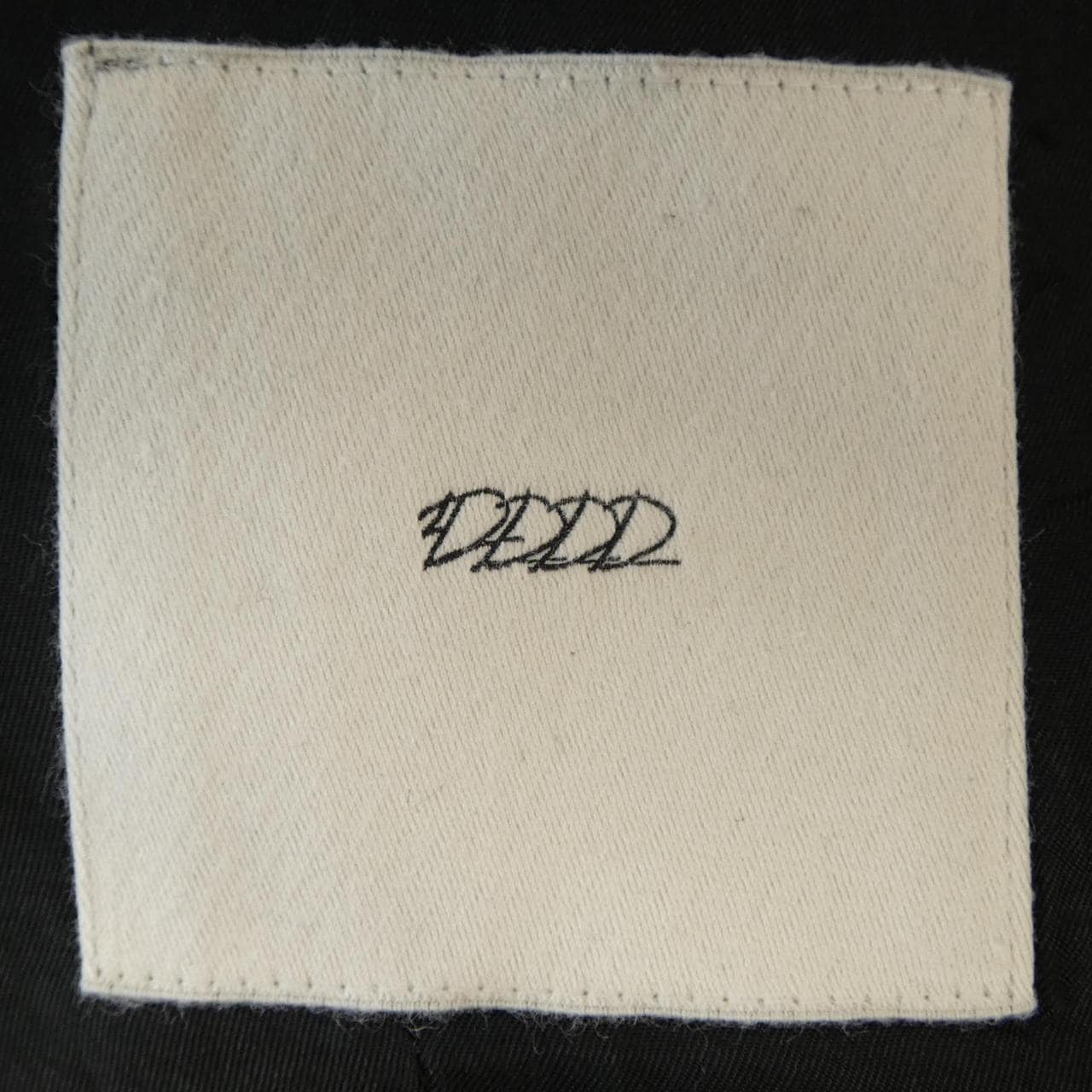 DDDD 0723002 ジャケット