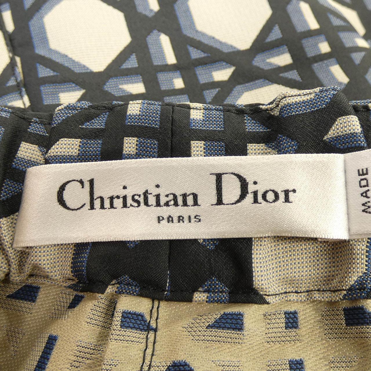 クリスチャンディオール CHRISTIAN DIOR マクロカナージュ 417P15A2378 ショートパンツ
