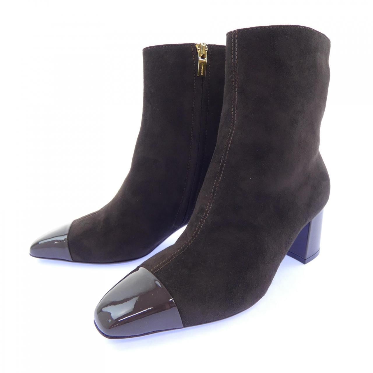 フェラガモ FERRAGAMO ブーツ