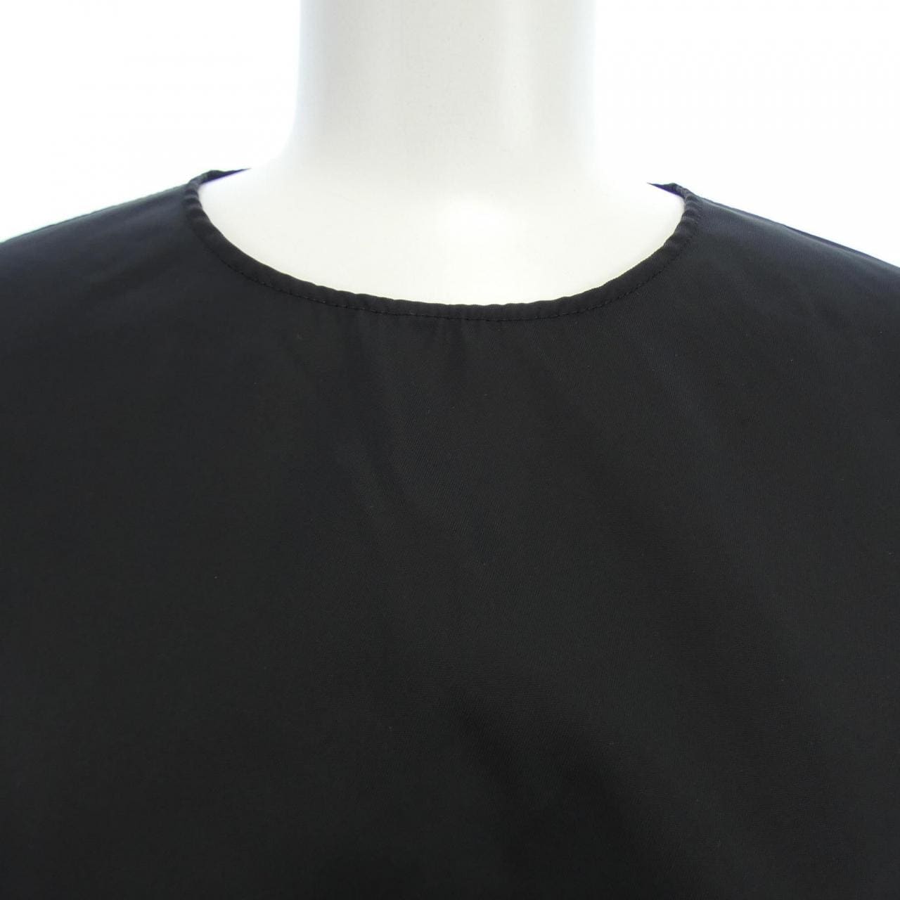 プラダ PRADA トップス