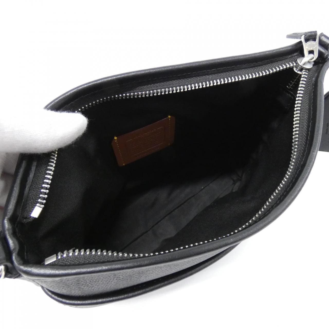 【新品】コーチ CCQ21 ショルダーバッグ