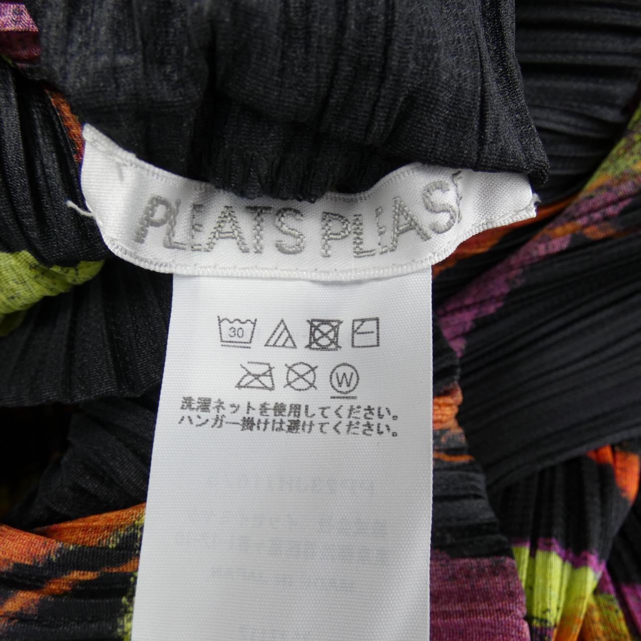 百褶PLEATS PLEASE連衣裙