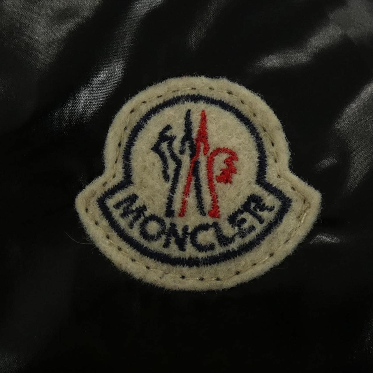 モンクレール MONCLER 41323/91 BULGARIE ダウンジャケット
