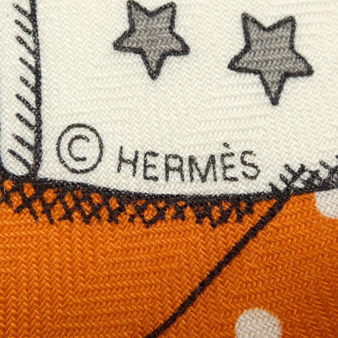 エルメス HERMES ZOUAVES ET DRAGONS BANDANA H244048S カレジェアン140 ショール