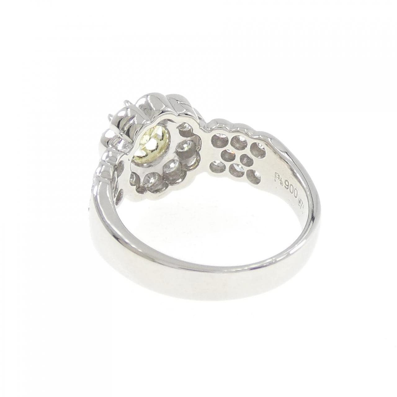 PT900 フラワー ダイヤモンド リング 0.54CT