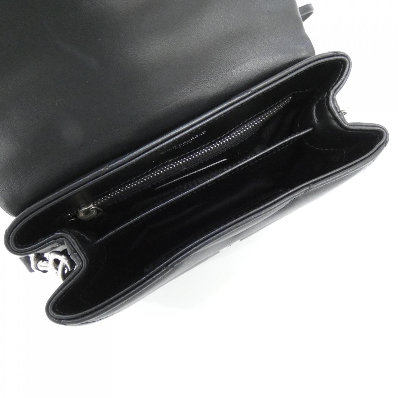 サンローラン ルル トイ バッグ 630951 DV706 ショルダーバッグ