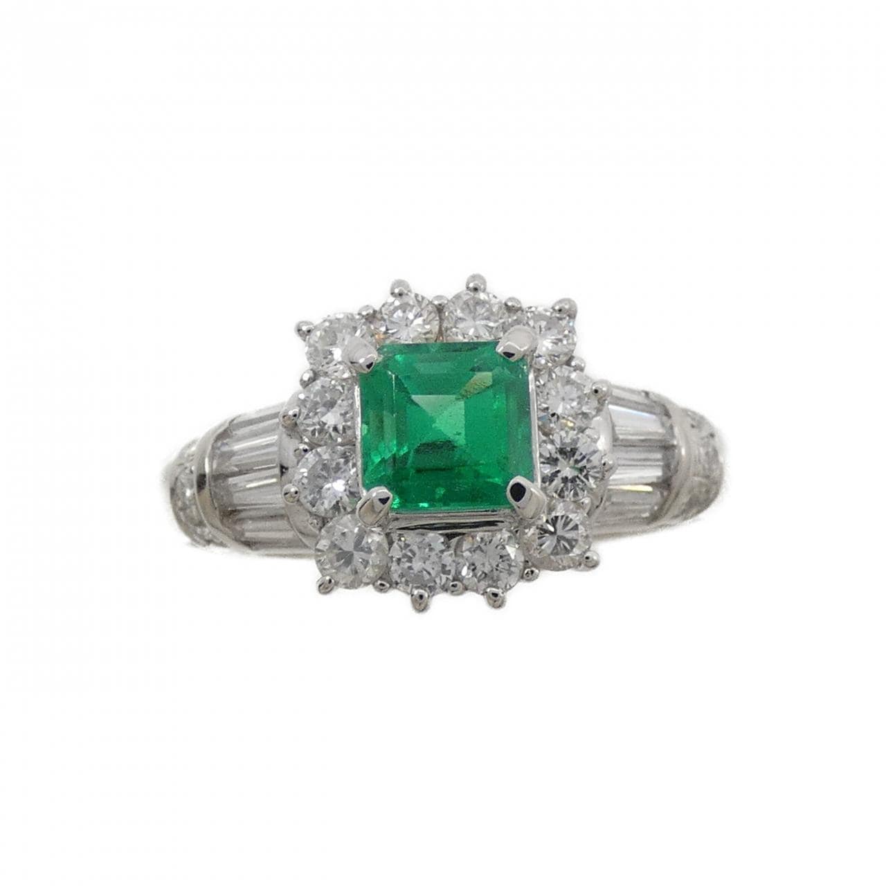 PT900 Emerald Ring 0.50CT