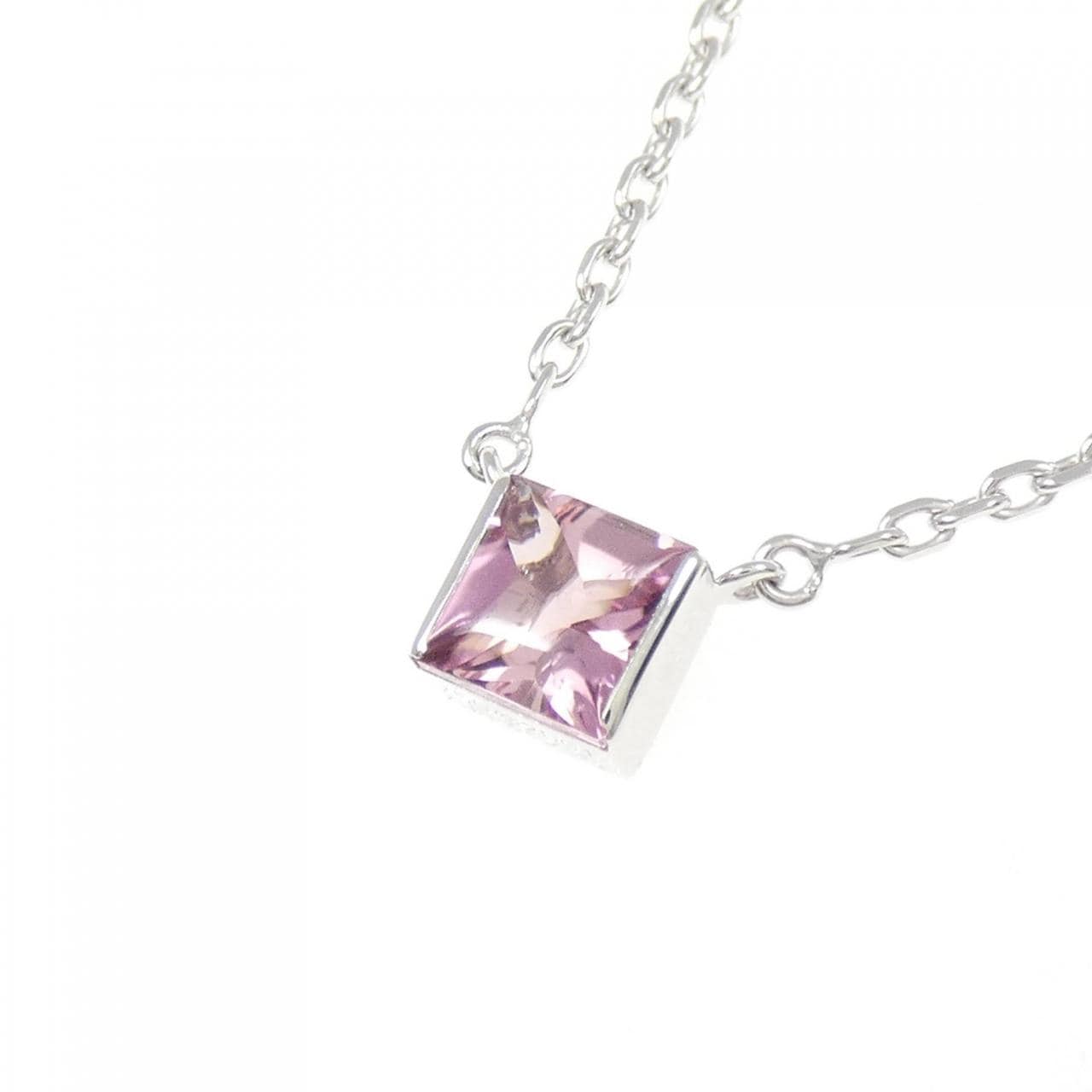 カルティエ タンク ネックレス