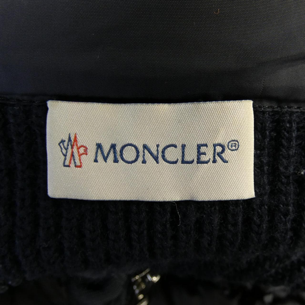 MONCLER moncler 20919402800 down jacket