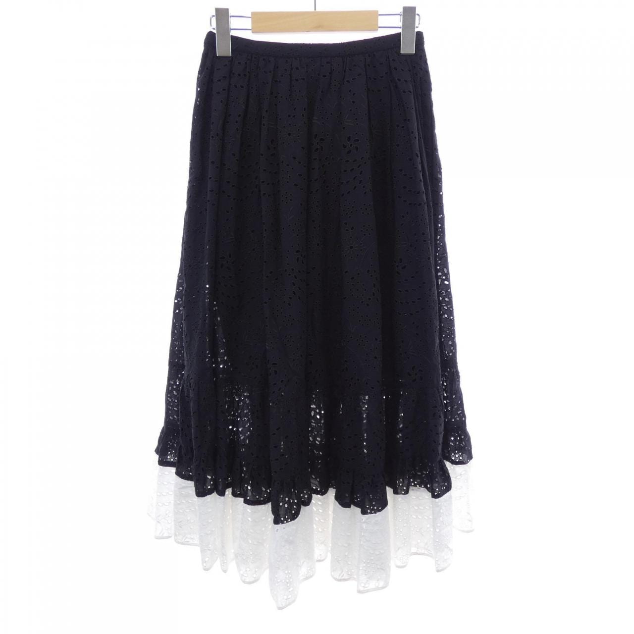 ヌメロヴェントゥーノ N°21 スカート