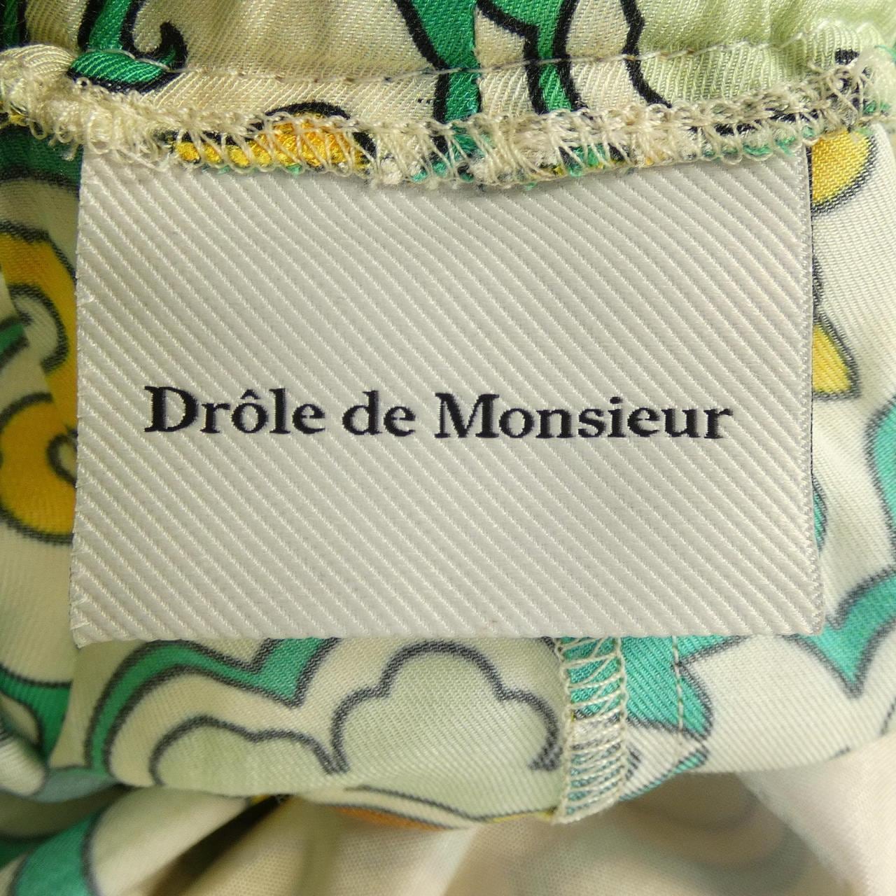 ドロールドムッシュ DROLE DE MONSIEUR ショートパンツ