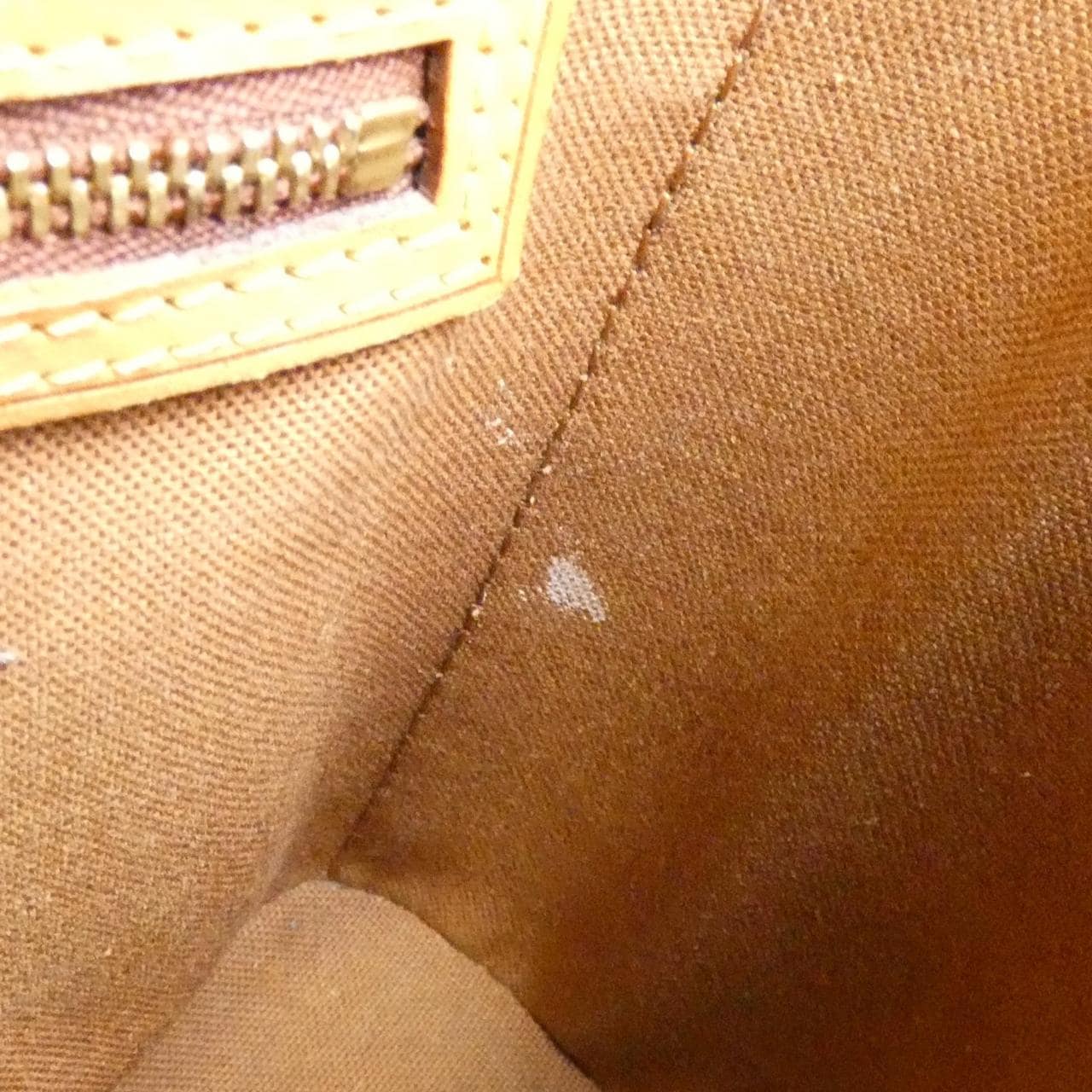 ルイヴィトン モノグラム ヴァヴァン PM M51172 バッグ