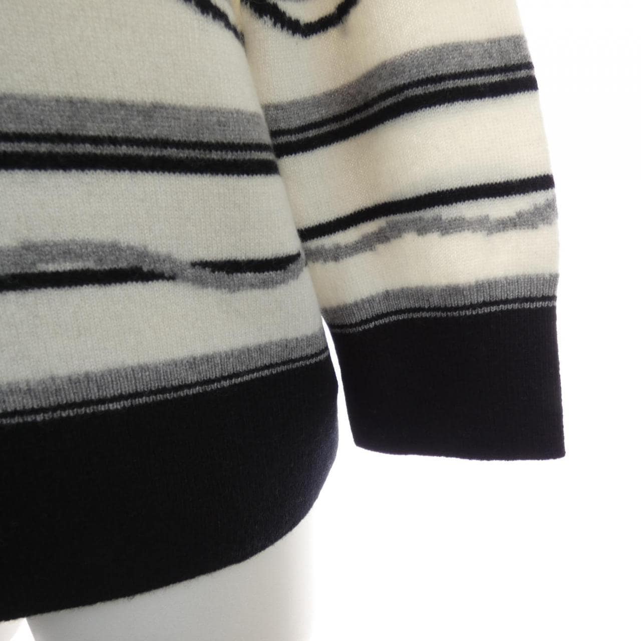 エルメス HERMES 6E2727D4 カーディガン