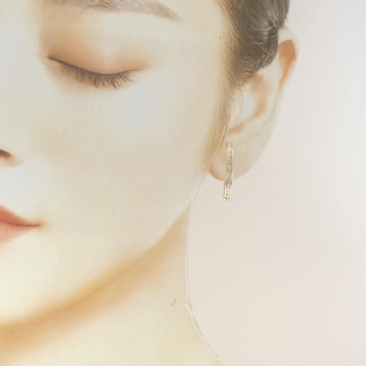 K18YG/PT950 ダイヤモンド イヤリング 0.50CT 片耳