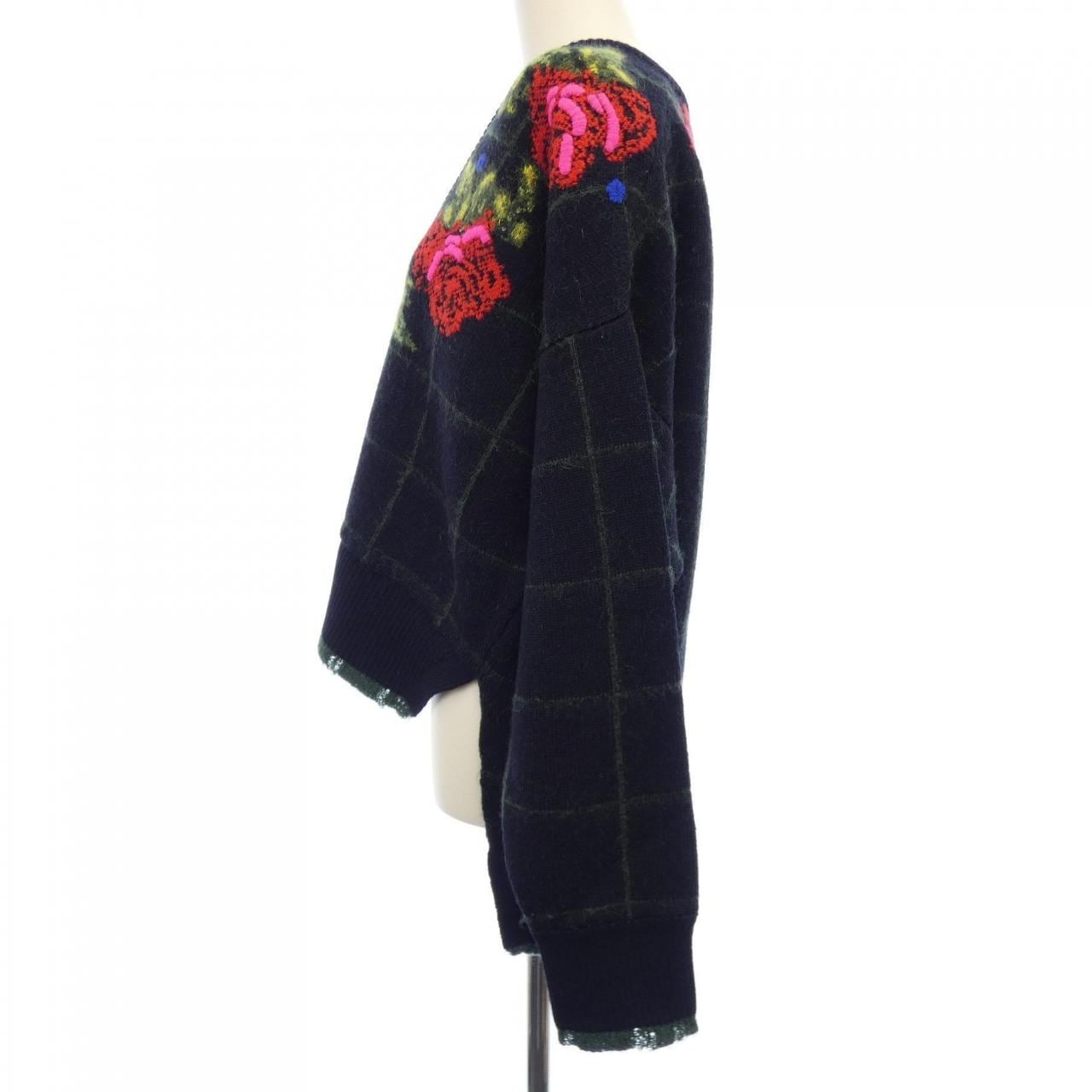 ヴェルサーチェ VERSACE A86876 ニット