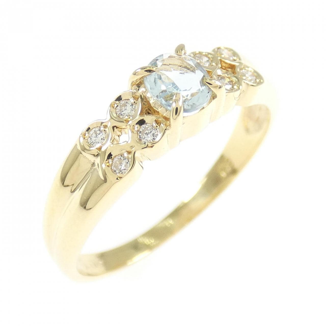 K18YG Aquamarine ring