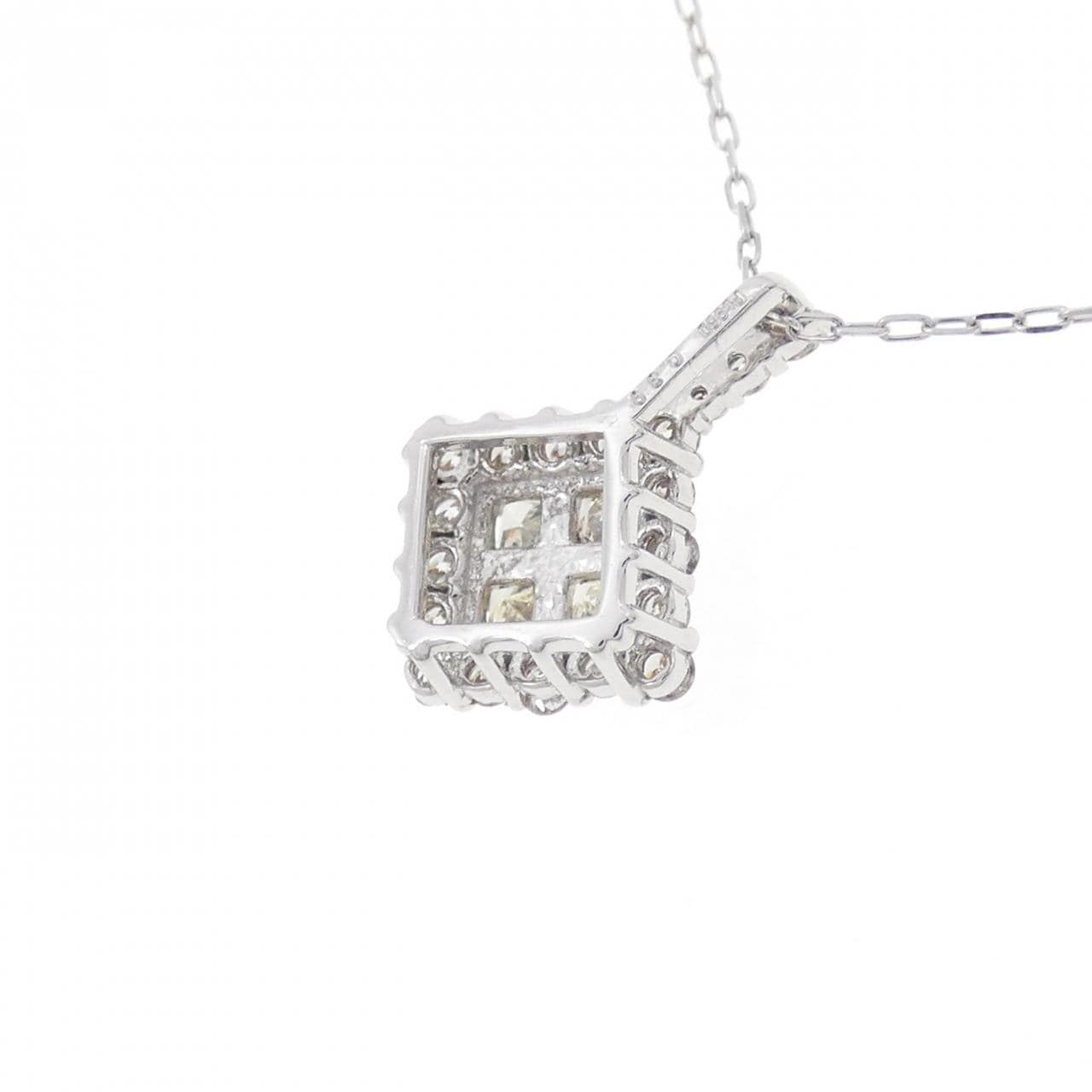 [BRAND NEW] PT Diamond Necklace 0.39CT