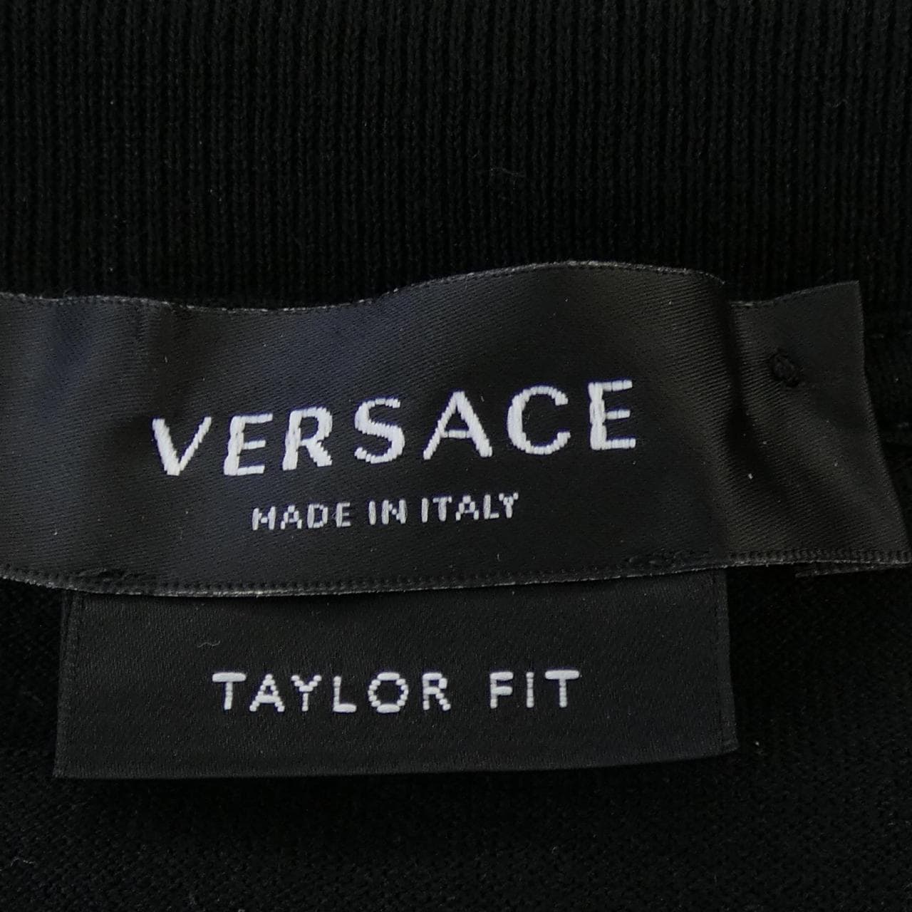 ヴェルサーチェ VERSACE A87383 Tシャツ