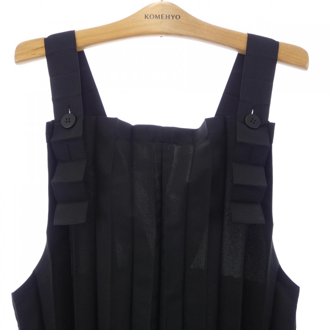 ミーイッセイミヤケ me ISSEY MIYAKE MI53FI102 オールインワン