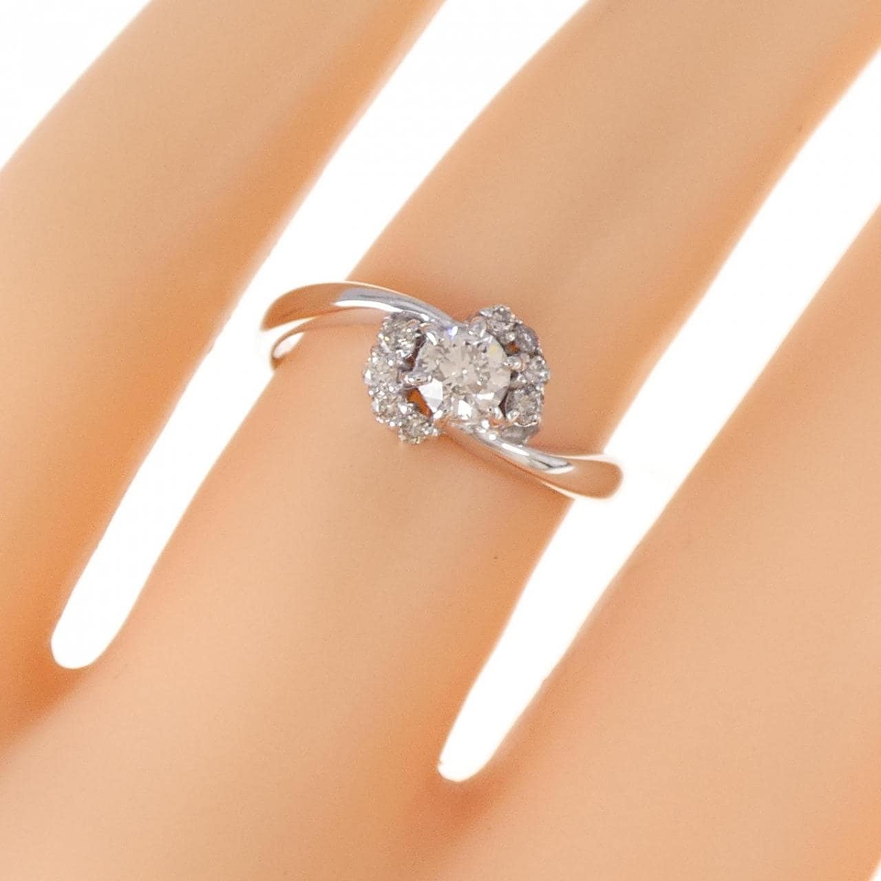 K18WG ダイヤモンド リング 0.228CT