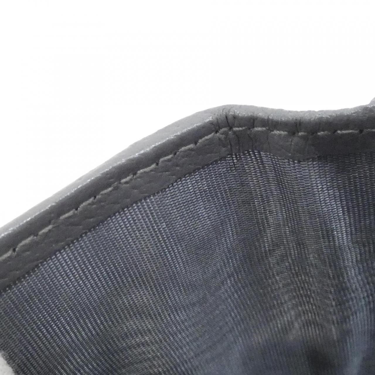グッチ 768244 FACQC 財布