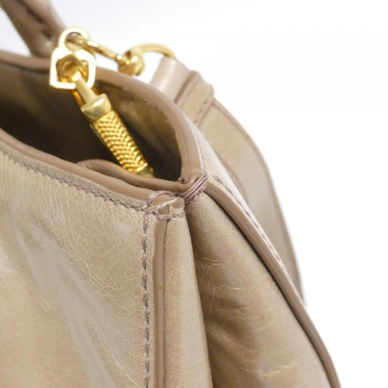 ミュウミュウ RN1037 バッグ