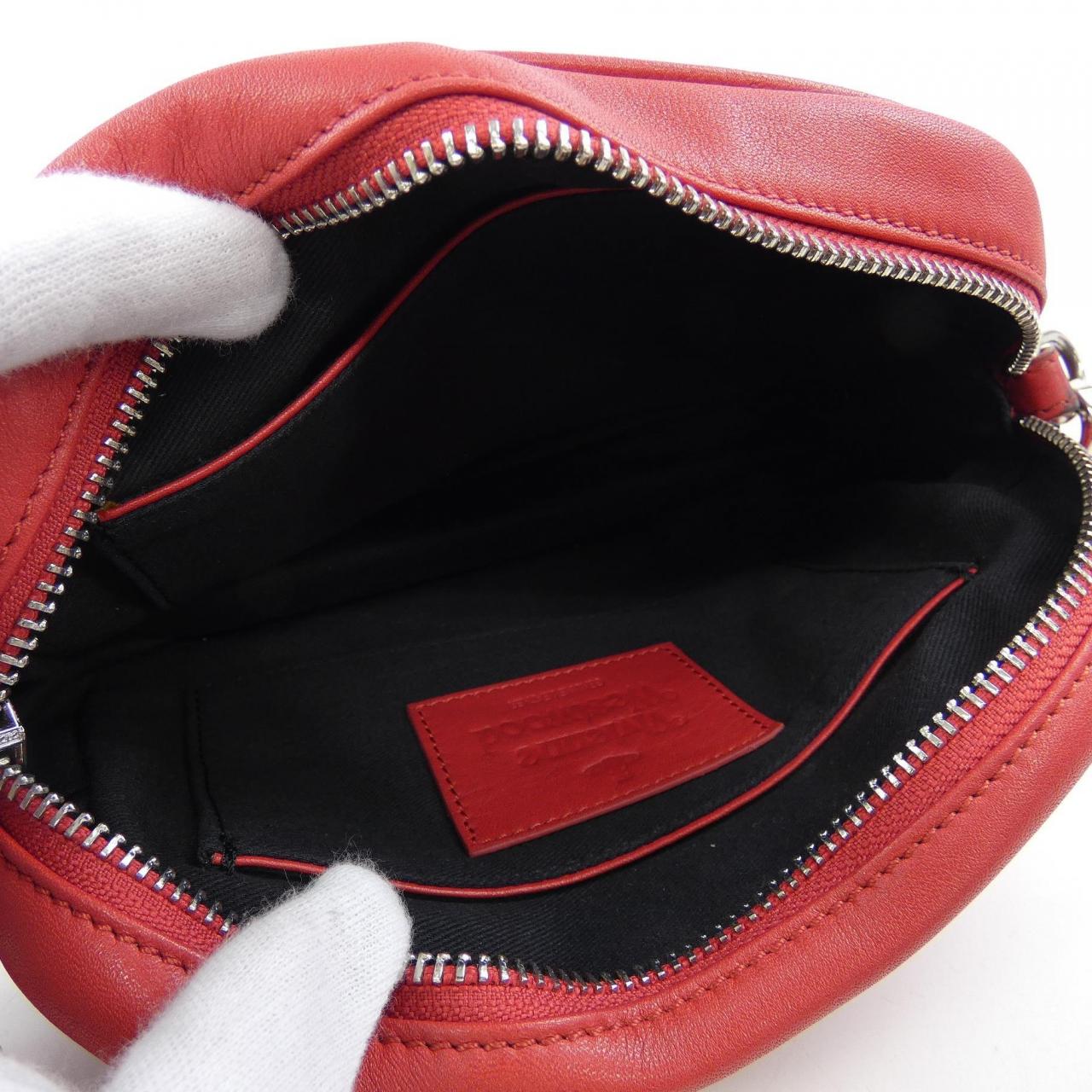 ヴィヴィアンウェストウッド Vivienne Westwood 43030037 BAG