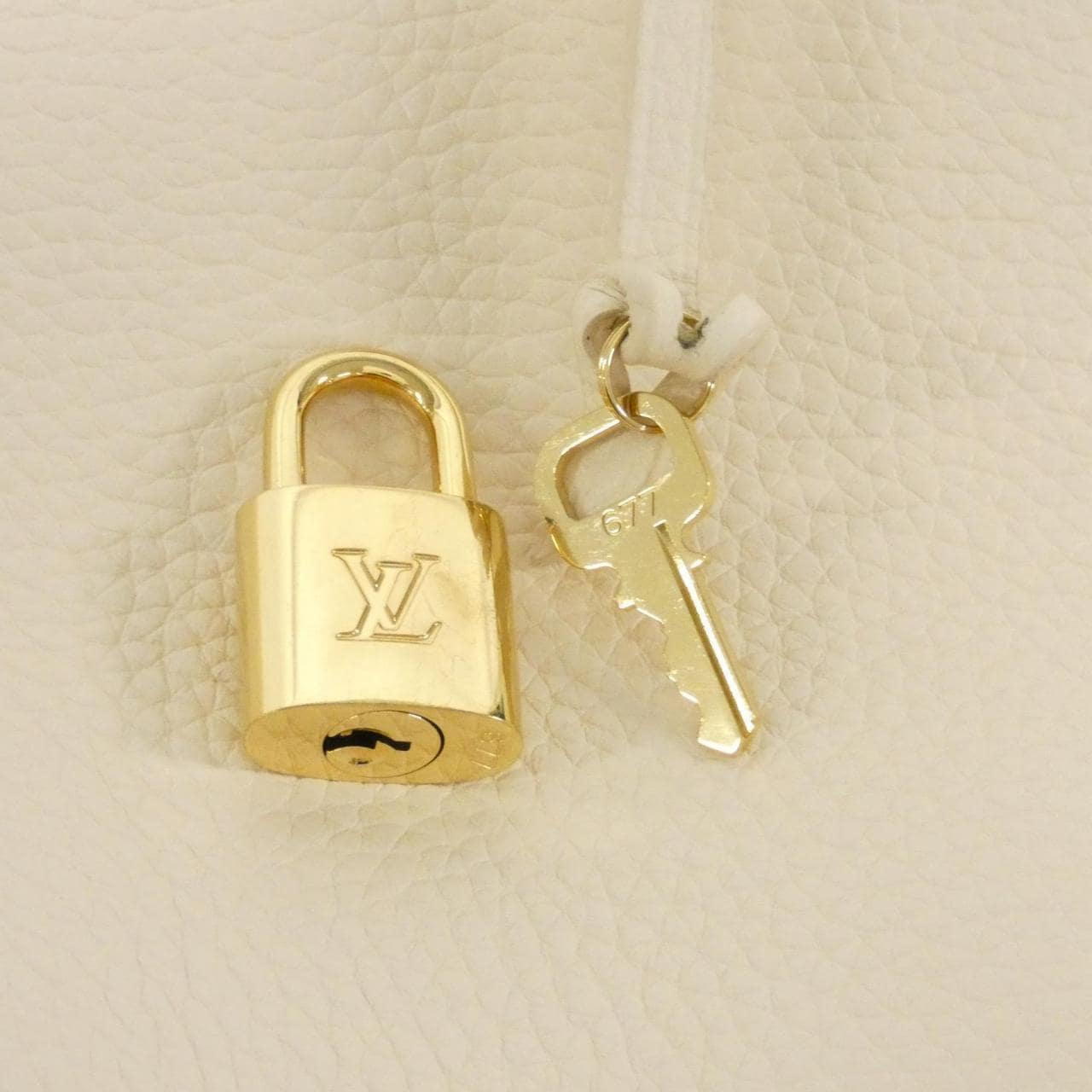 LOUIS VUITTON VENDOME M23061 Bag