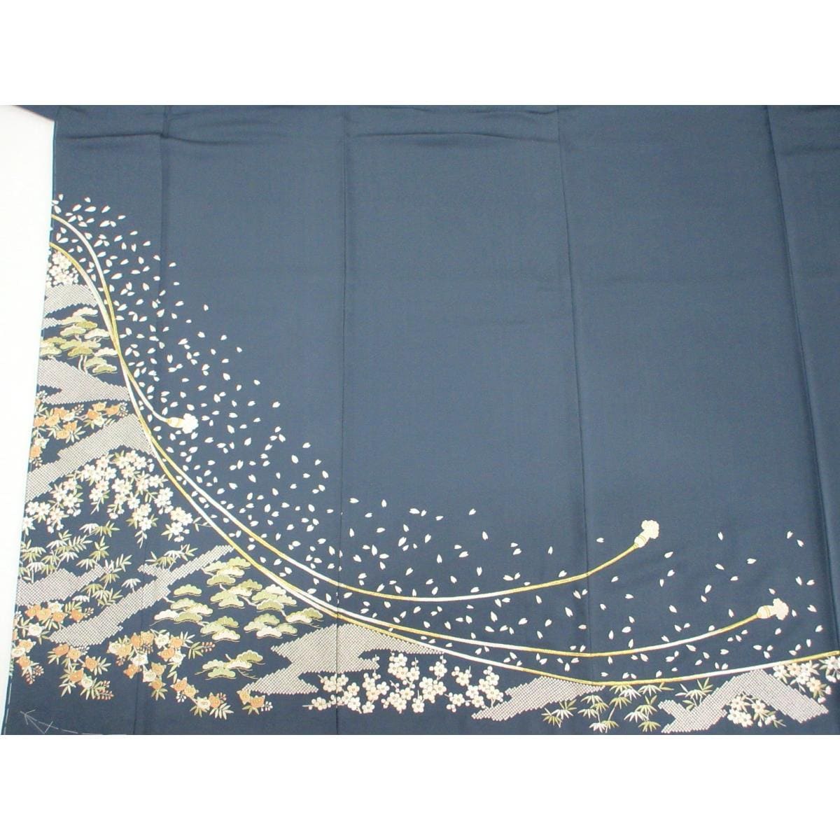 【未使用品】訪問着　刺繍加工