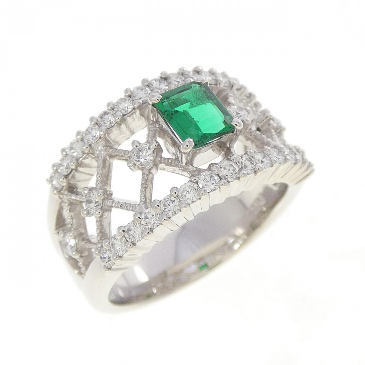 PT900 エメラルド リング 0.34CT