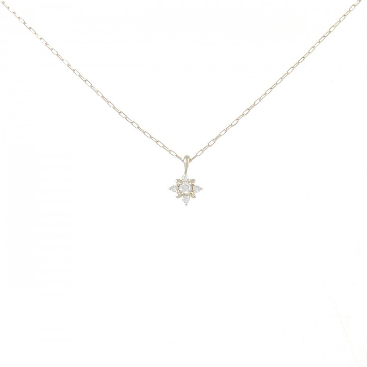 4゜C Diamond necklace