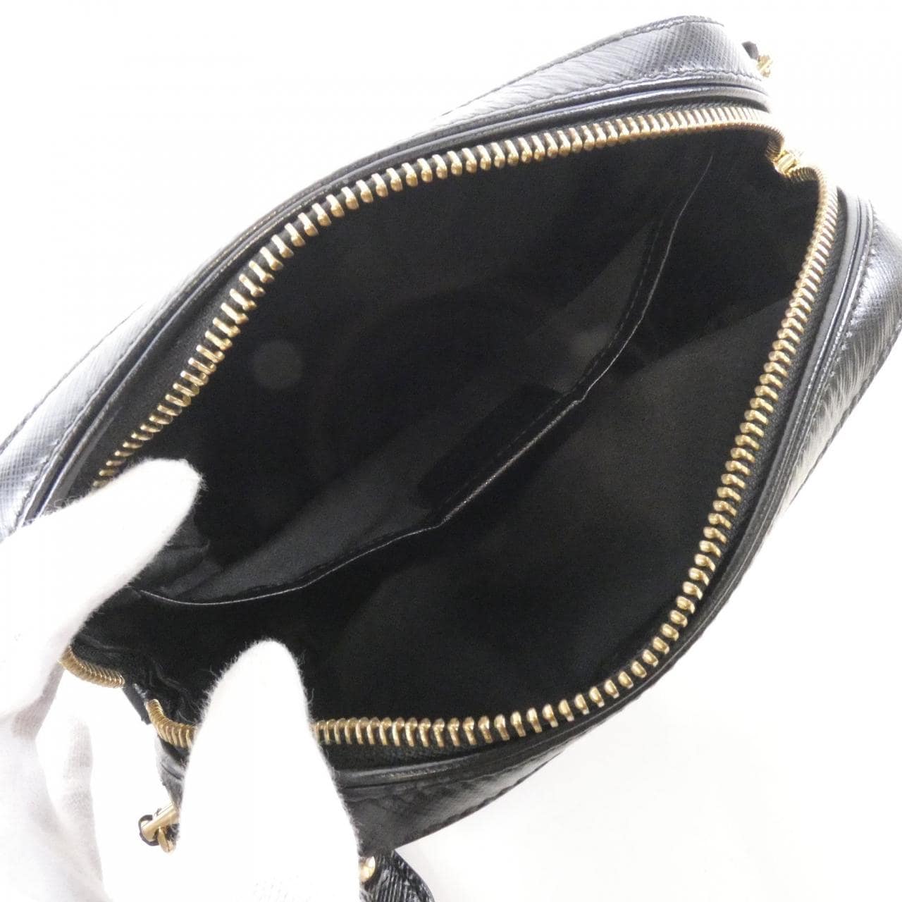 サルヴァトーレフェラガモ LYDIA 21 F568 ショルダーバッグ