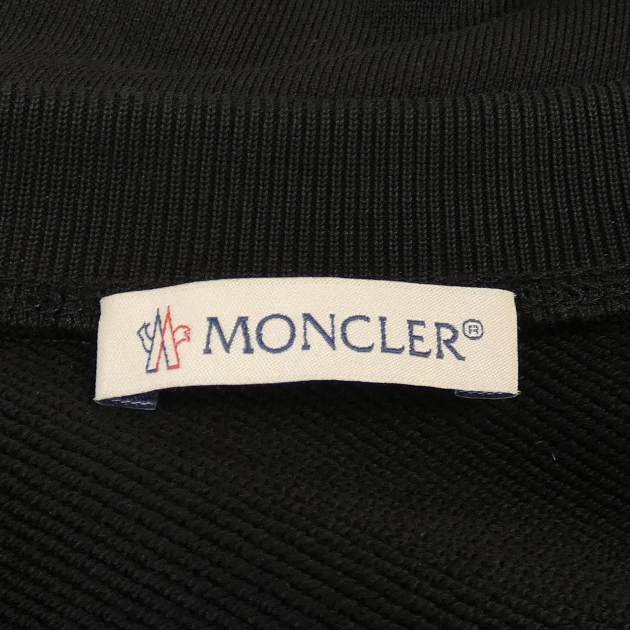 モンクレール MONCLER 10938071400 トップス