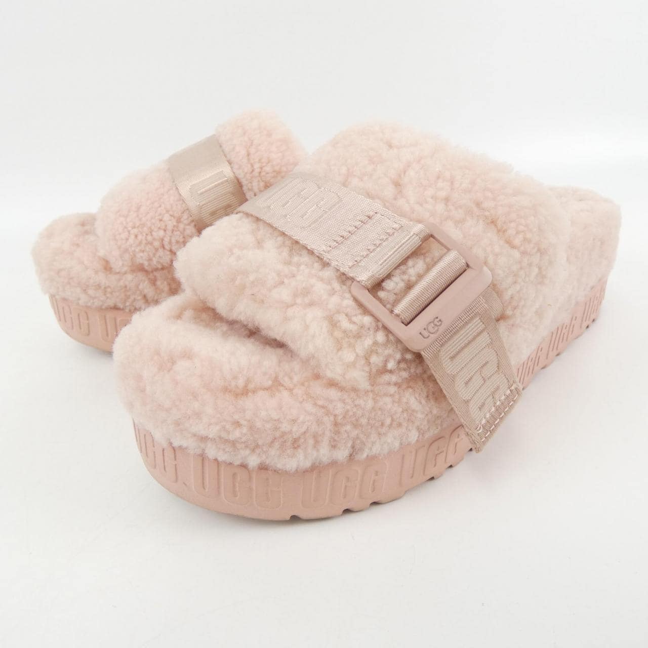 アグ UGG サンダル