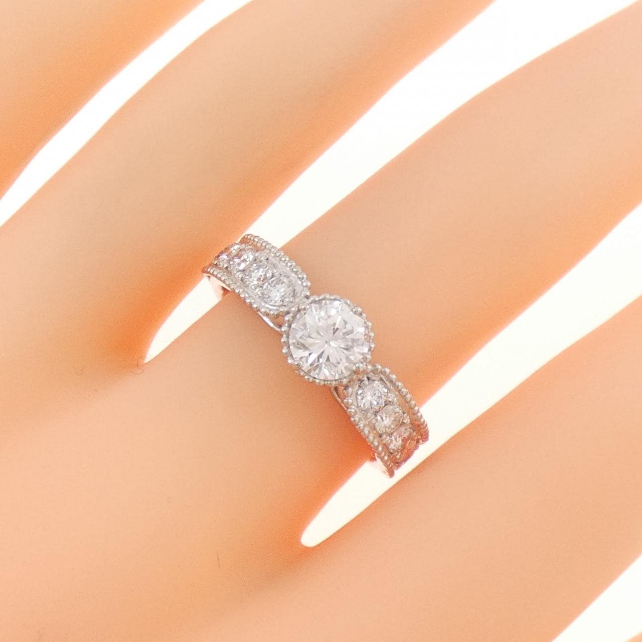 PT900 ダイヤモンド リング 0.667CT E SI2 Fair