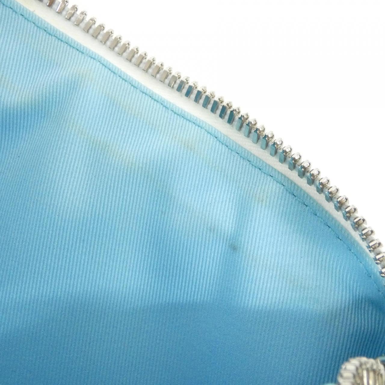 ルイヴィトン モノグラム コミック バムバッグ マルチポケット M21853 ショルダーバッグ