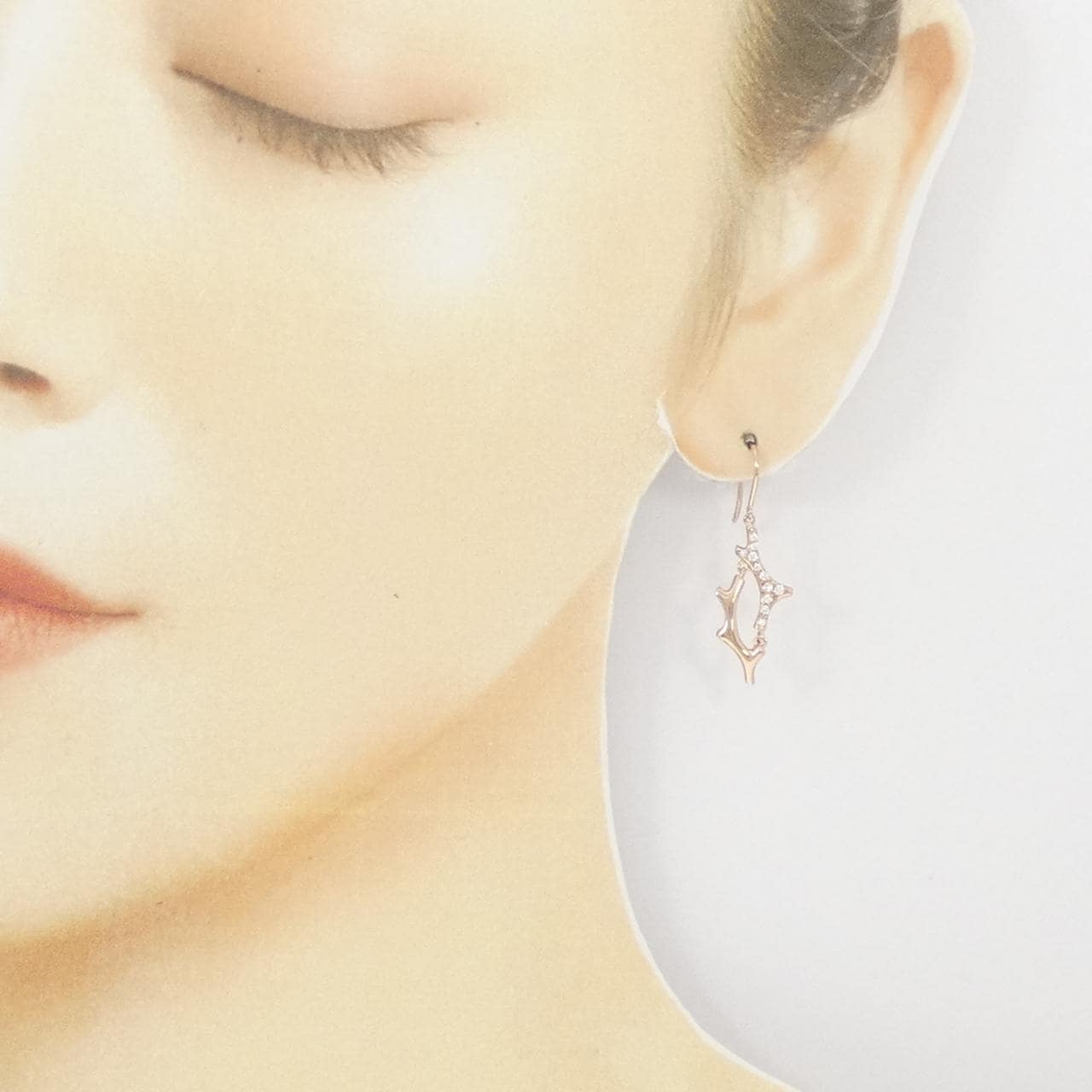 ミキモト ダイヤモンド ピアス 0.08CT