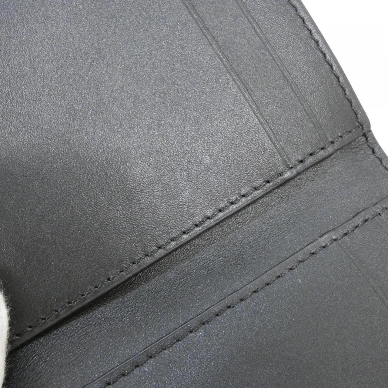 ロエベ アナグラム トライフォールド ウォレット C821TR2X16 財布