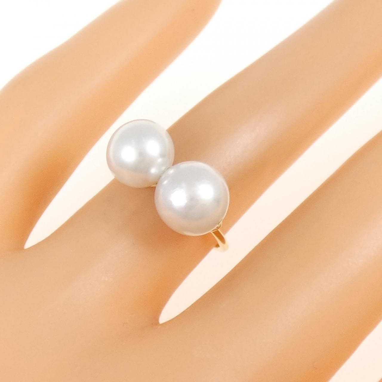 K18YG Akoya pearl ring