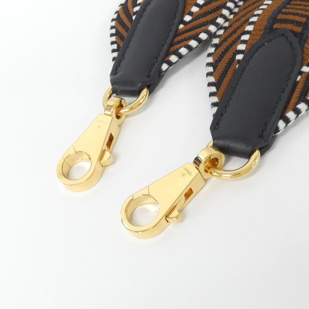 エルメス サングル カヴァル 073651CC ストラップ